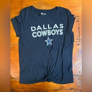 NFL Dallas Cowboys t-shirt gathered waist lightweight women’s medium
